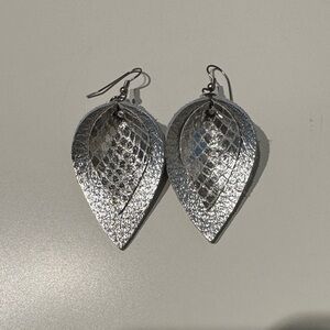 Elegant Silver Leaf Earrings